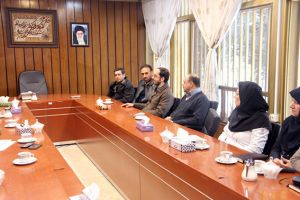 بازدید ایستگاه آتشنشانی ایستگاه 84 از مرکز قلب و عروق شهید رجایی: عکس شماره 5 / 12